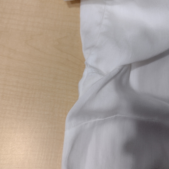 Love 8 for Versona White Button Down High Low Hemline Shirt Size Small - Picture 9 of 12